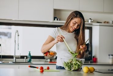 Nourishing Body and Mind: A Comprehensive Guide on How to Eat Healthy